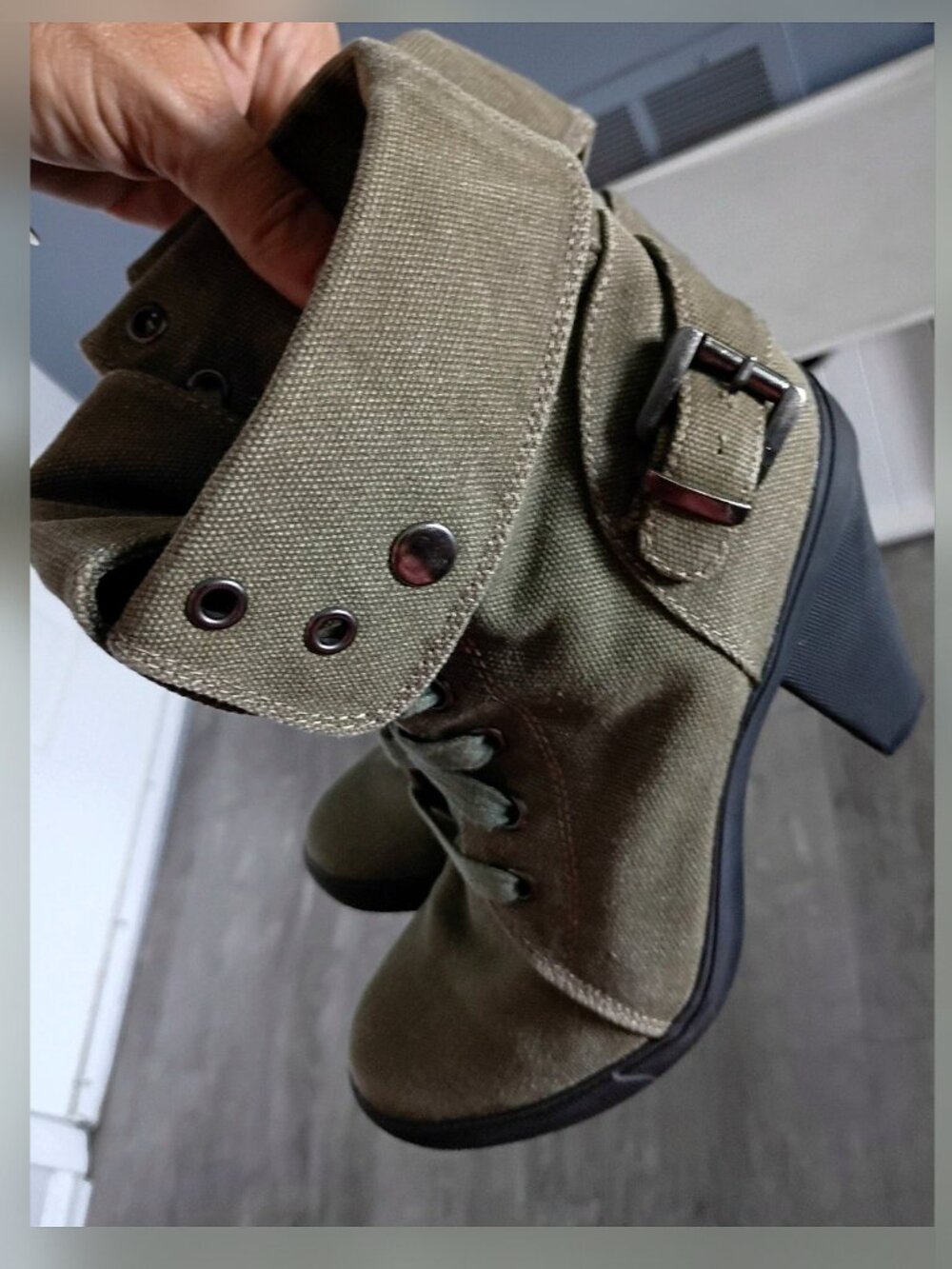 Women's boot heels sz 7.5